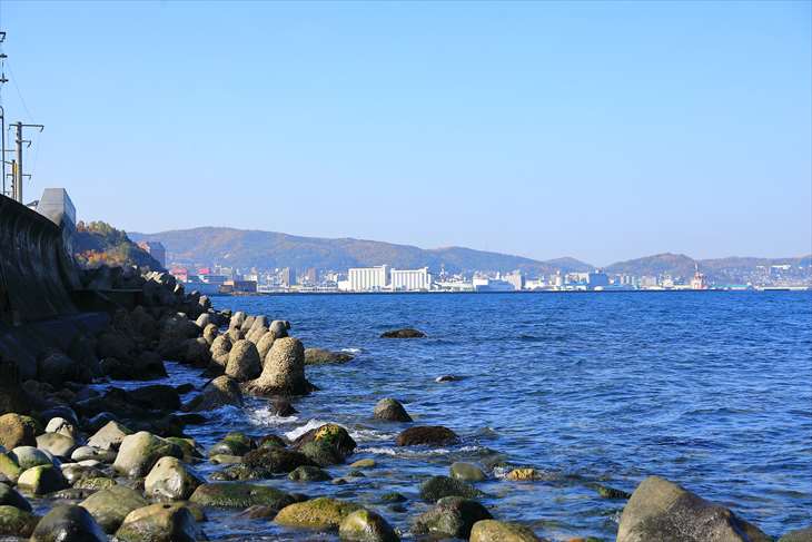 朝里付近の小樽の海